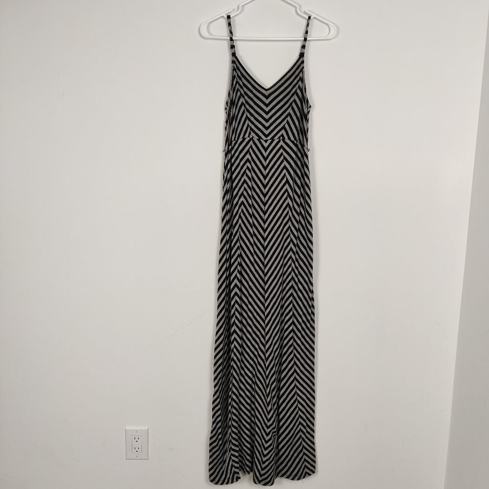 Motherhood Maternity Women's Dress Sz M Black Gray Chevron Cotton Modal Y2K Goth